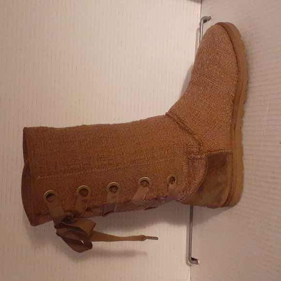 UGG women's lace-up bow boot - Picture 5 of 10